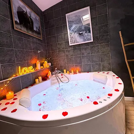 Le Romantique, Spa, Ecran Cinema, Lit King Size, Day Use, 10 Min Centre Διαμέρισμα