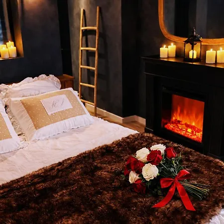 Le Romantique, Spa, Ecran Cinema, Lit King Size, Day Use, 10 Min Centre