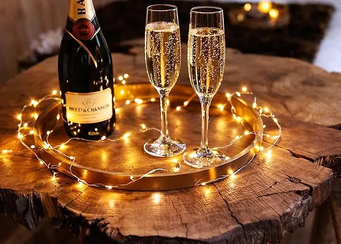 Le Romantique, Spa, écran Cinéma, Lit King Size, Day Use, 10 Min Centre